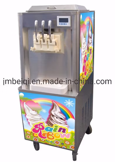Crème glacée molle de yaourt glacé de service faisant la restauration de machine